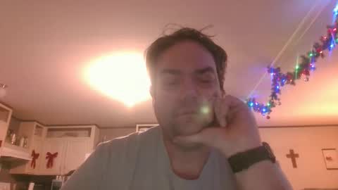 mattc933 online show from December 4, 10:09 pm