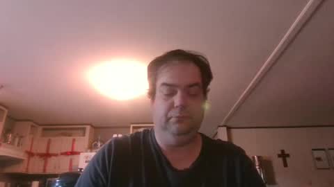 mattc933 online show from December 9, 7:18 pm