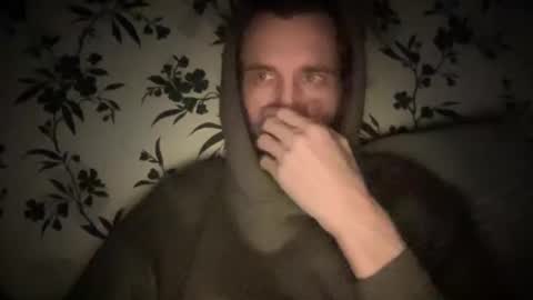 Snapshot of mattcarta chatting on February 4, 1:34 am mattcarta online show from February 4, 1:34 am