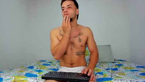 mattdevon7 online show from July 16, 2:59 am
