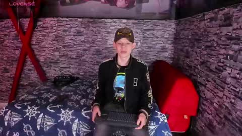 MatthewBoy online show from November 21, 5:05 am