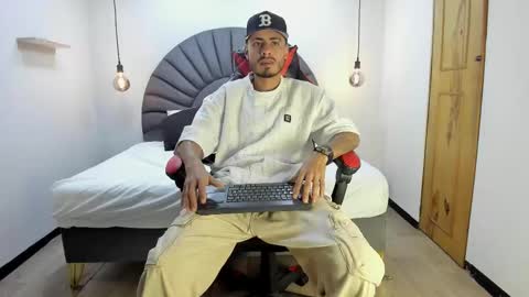 Matthew online show from January 15, 2:09 am