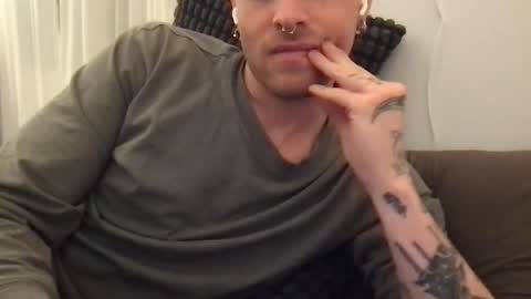 mattioss online show from February 20, 11:29 pm