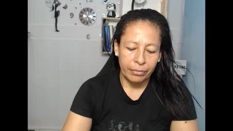 Snapshot of mature_martina_ chatting on March 6, 11:31 pm Martina online show from March 6, 11:31 pm