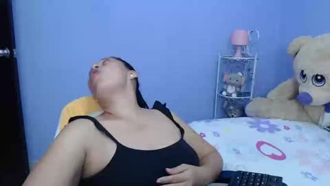Snapshot of mature_martina_ chatting on February 23, 1:46 am Martina online show from February 23, 1:46 am