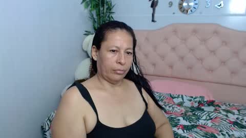 Snapshot of mature_martina_ chatting on September 26, 4:20 am Martina online show from September 26, 4:20 am