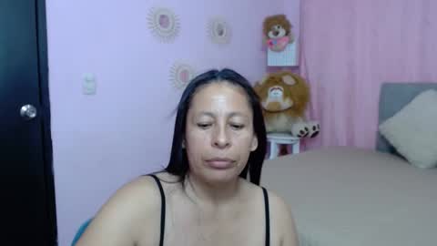 Snapshot of mature_martina_ chatting on October 3, 2:10 am Martina online show from October 3, 2:10 am