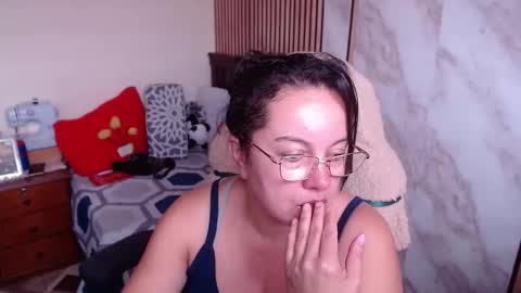 Sonia online show from February 13, 8:45 pm