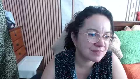 Sonia online show from September 19, 9:29 pm