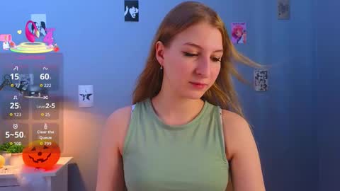 maureencoombs online show from November 3, 4:46 am