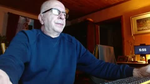Maurice online show from January 29, 10:53 pm