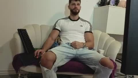 mauro_real_man online show from August 7, 3:38 am