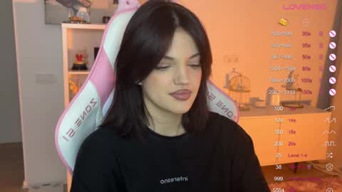 Mavis online show from September 19, 9:51 pm