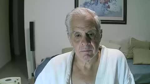 max_2017 online show from February 9, 2:15 am