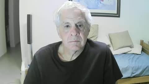 max_2017 online show from April 6, 1:47 am