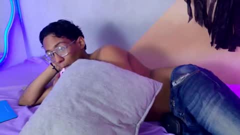 max_cumpower72 online show from October 12, 2:37 am