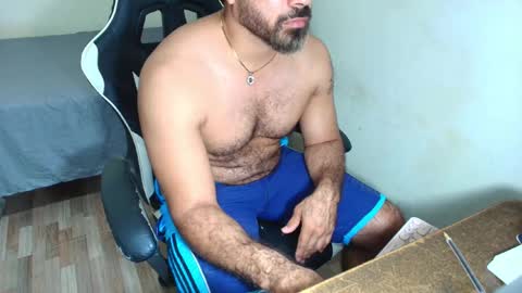 max_love25 online show from February 7, 10:13 pm