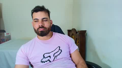 max_love25 online show from October 31, 11:16 pm