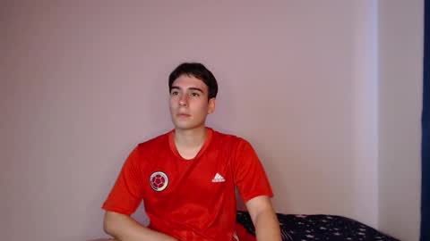 max_snow1616 online show from December 18, 4:46 pm