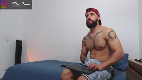 max_xl_ online show from May 16, 6:06 pm