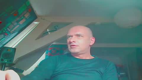 maxhardcore77 online show from December 1, 9:07 am