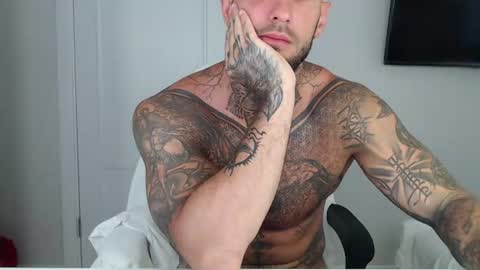 Maximus Fox online show from July 6, 8:33 am