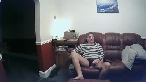 MAX online show from March 6, 10:04 pm