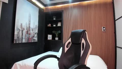 Maxi online show from June 13, 11:59 pm
