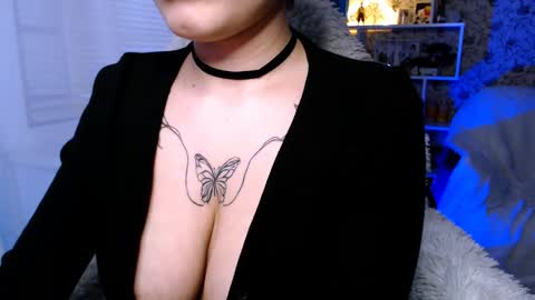 Lora online show from December 8, 4:33 am