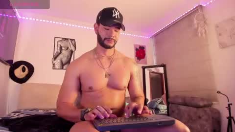 maximo_fire online show from July 28, 12:48 pm