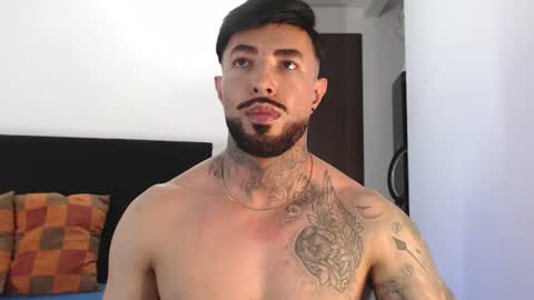 Independent Model online show from July 7, 3:41 am