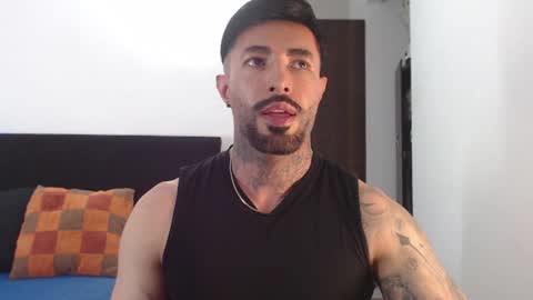 Independent Model online show from July 22, 4:36 am