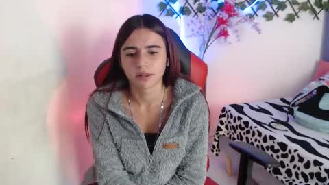 maxinesex_ online show from September 18, 4:55 pm
