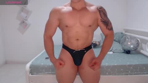 Max online show from December 15, 9:16 am