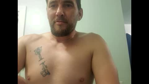 Snapshot of maxx916 chatting on September 19, 2:59 am Max online show from September 19, 2:59 am