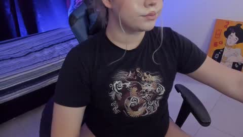 Maxine Minx online show from December 8, 11:46 am