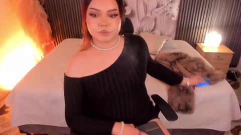 Maxine Minx online show from March 8, 12:11 am