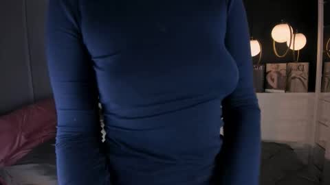 Maya online show from March 19, 2:11 pm