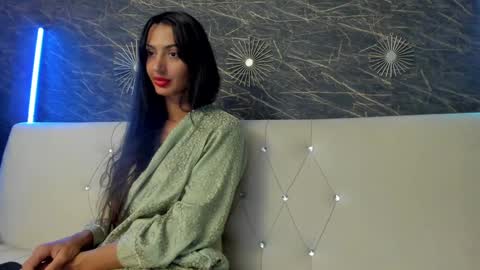 Snapshot of maya_lisa chatting on September 23, 7:42 pm Karah online show from September 23, 7:42 pm