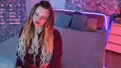 Maya Mils online show from June 13, 2:55 am