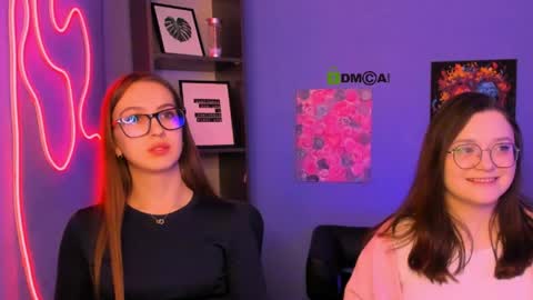 maya online show from April 22, 3:30 pm