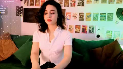 Maya online show from April 10, 2:55 pm