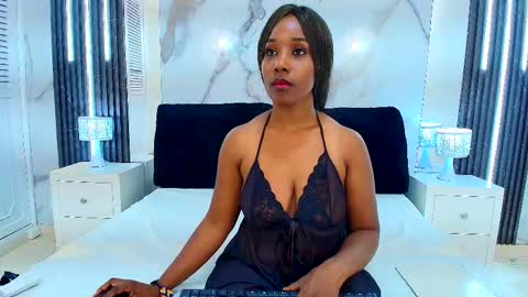 M A Y A  B A K E R online show from October 22, 7:59 pm