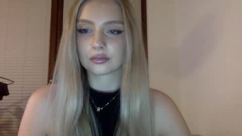 mayaflirt online show from March 9, 9:08 pm