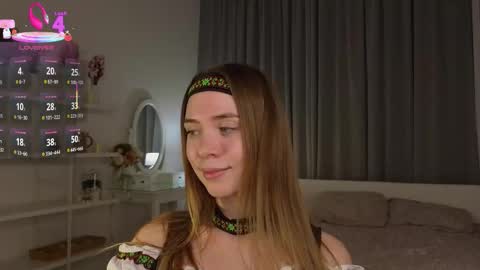 Snapshot of mayagreet chatting on October 2, 9:46 pm My name is Kara online show from October 2, 9:46 pm