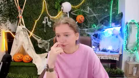Snapshot of mayasinabon chatting on October 22, 9:12 am mayasinabon online show from October 22, 9:12 am