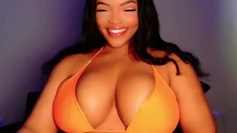 MayBabi online show from March 5, 12:58 pm