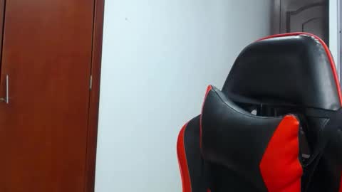 Maylin  online show from February 3, 2:53 am