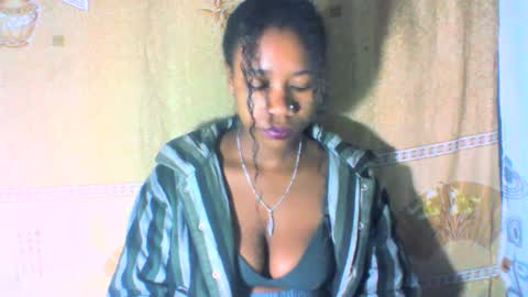 mayrah online show from March 9, 5:44 am