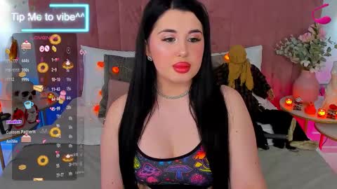 MayaLevi online show from October 24, 8:09 pm